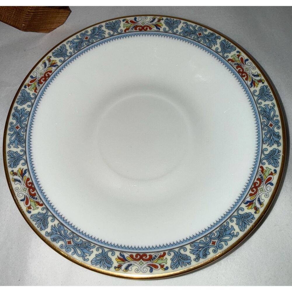 Oxford Bone China 6" Saucer Palisade Pattern Gold Rim Blue Floral‎